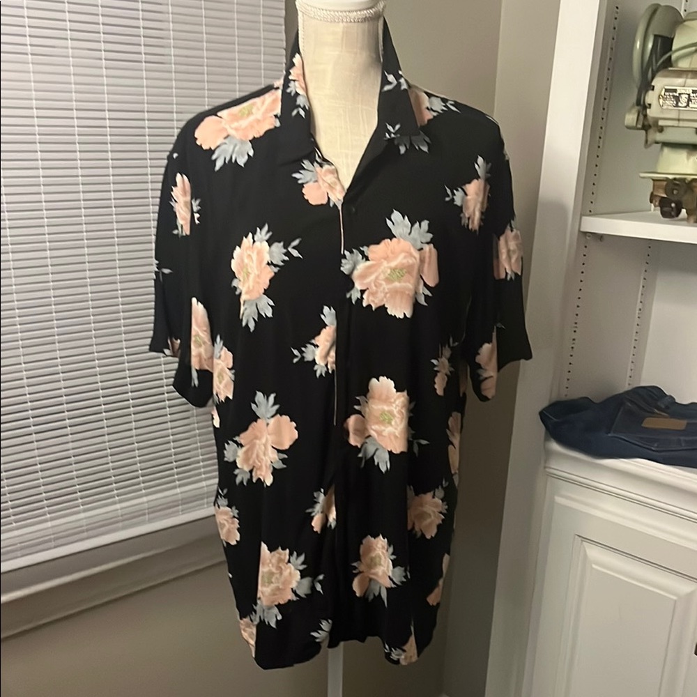 PacSun Black Floral Men's Shirt
